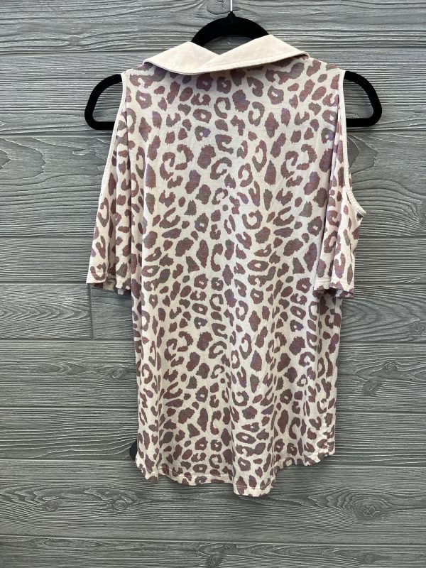 Top Short Sleeve By Cato In Animal Print, Size: S Supply - Image 2