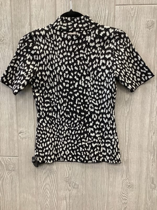 Top Short Sleeve Designer By Michael Kors In Black & Grey, Size: Xs For Cheap - Image 2